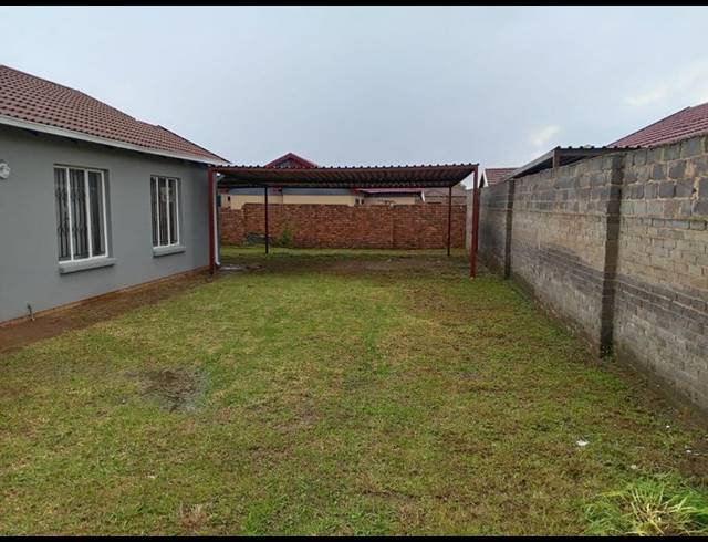 3 BEDROOM HOUSE FOR SALE IN CRYSTAL PARK